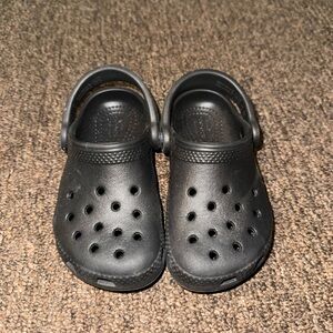 Black toddler crocs 8c
